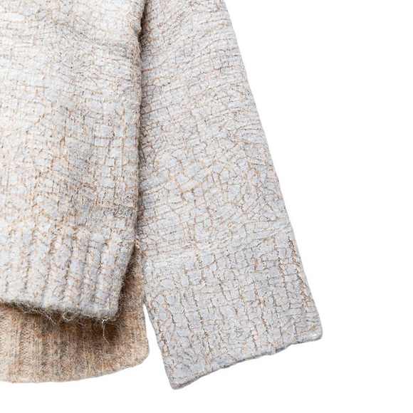 Zara Crackled Knit Sweater - Picture 6 of 10